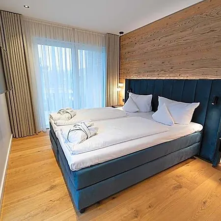 Hotel Und Mit Lakeside