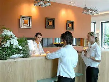 Hotel Und Mit Lakeside 4*